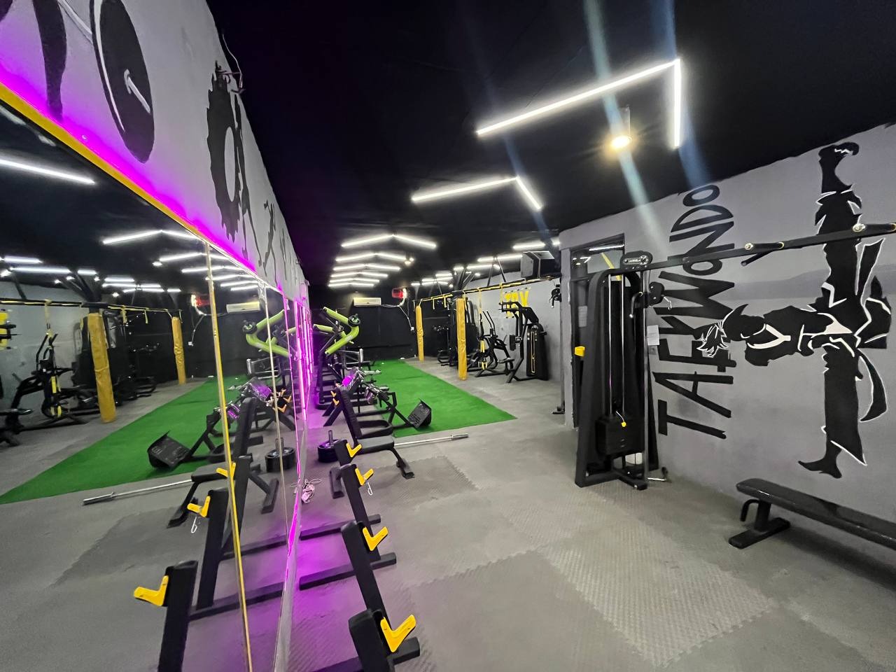 باشگاه فیت لند بانوان