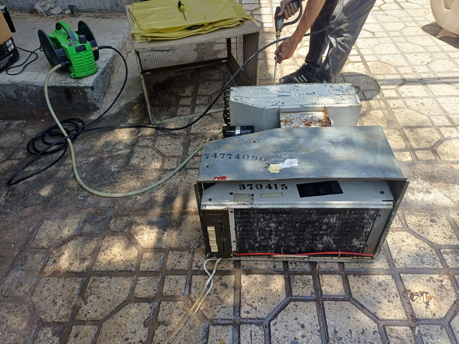 رحمان قادری نیا