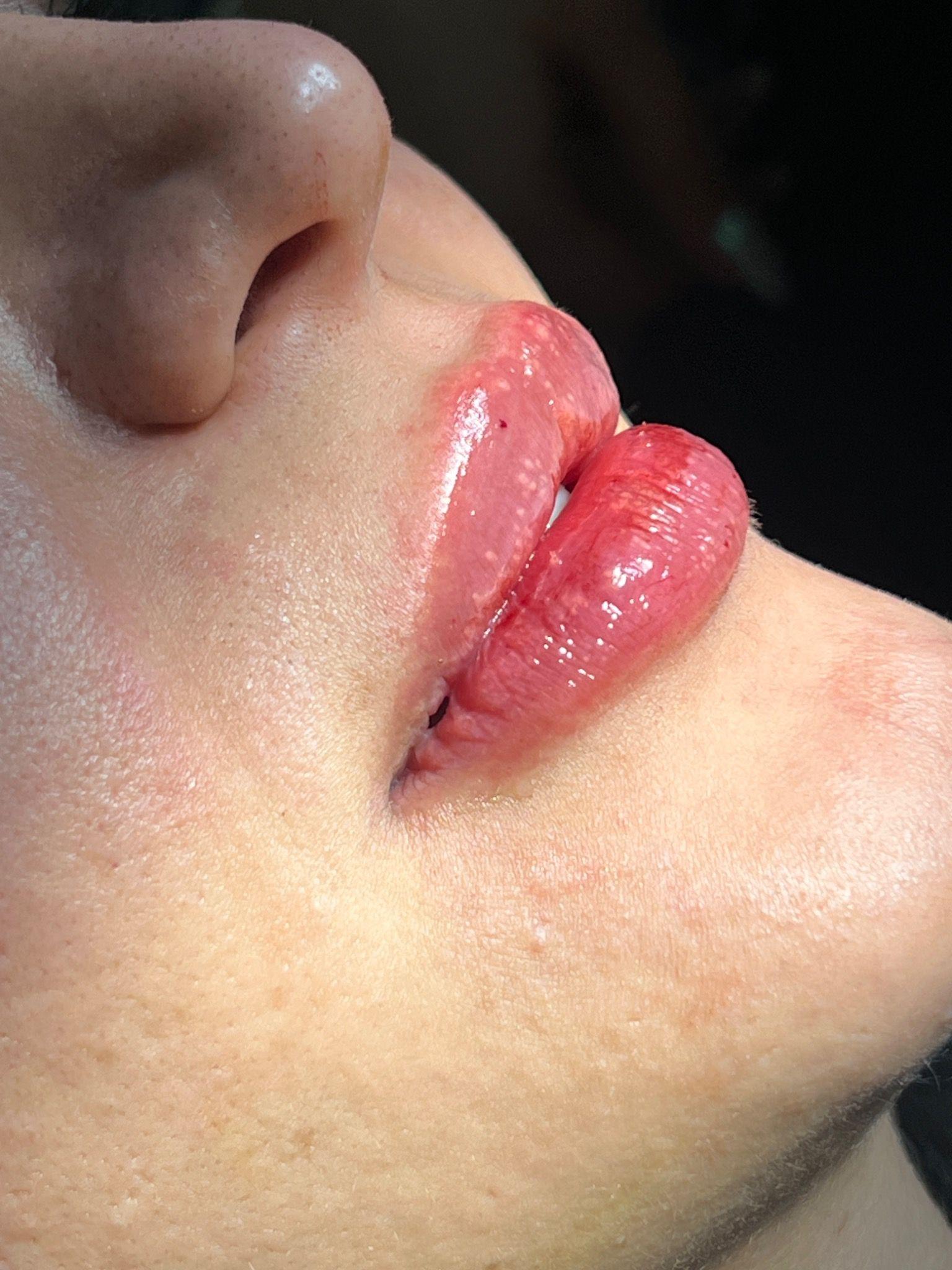 کلینیک زیبایی ویتا