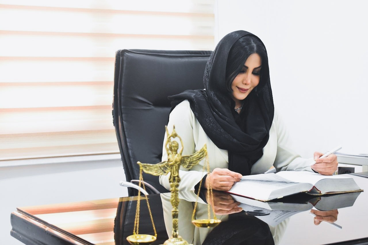 میترا بیگدلی وکیل پایه یک دادگستری