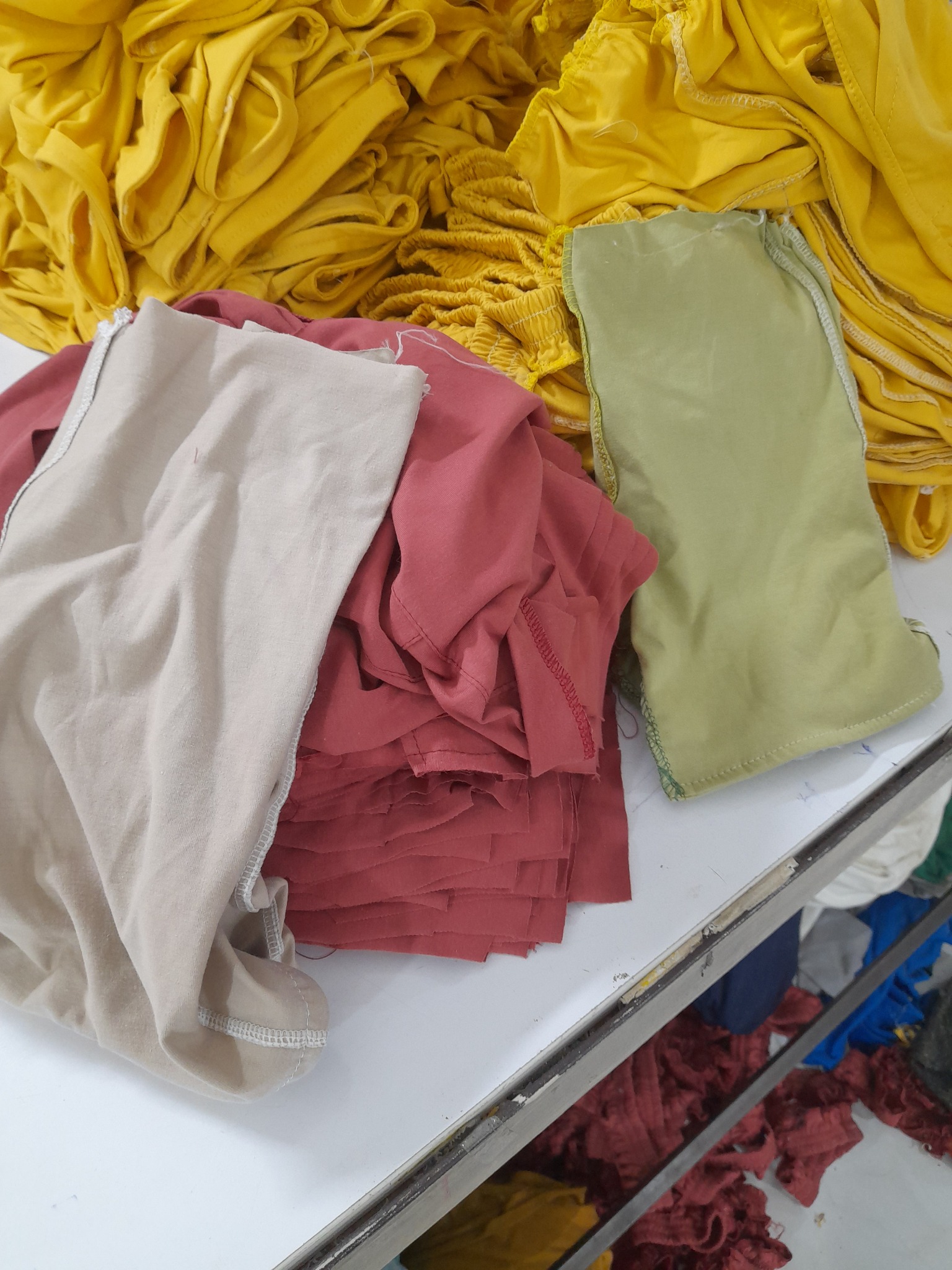 تولیدی لباس قربانی