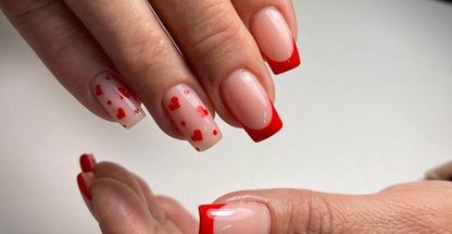 آموزش و خدمات کاشت ناخن مشهد