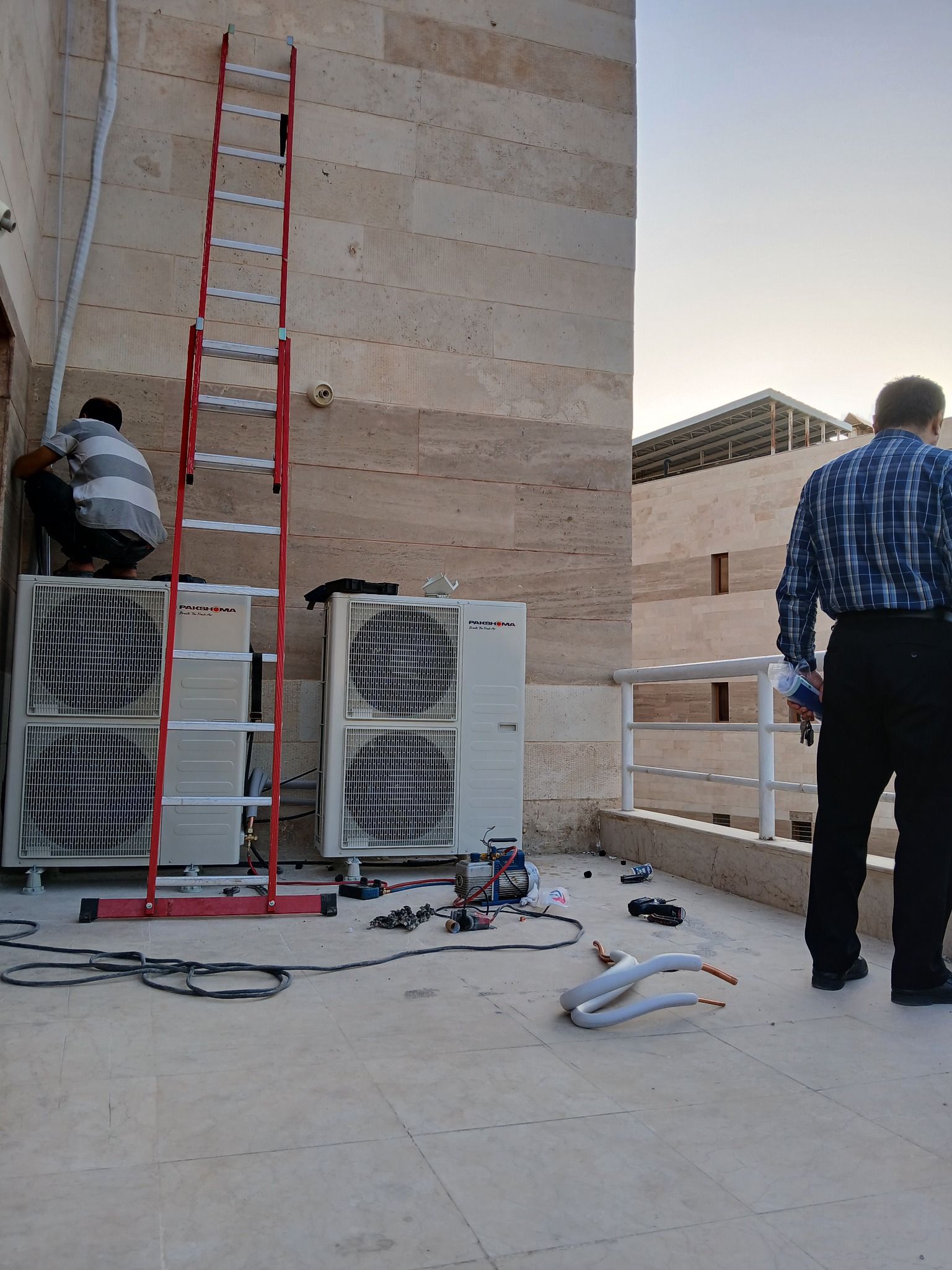 تاسیسات فنی مهندسی اسپرلوس