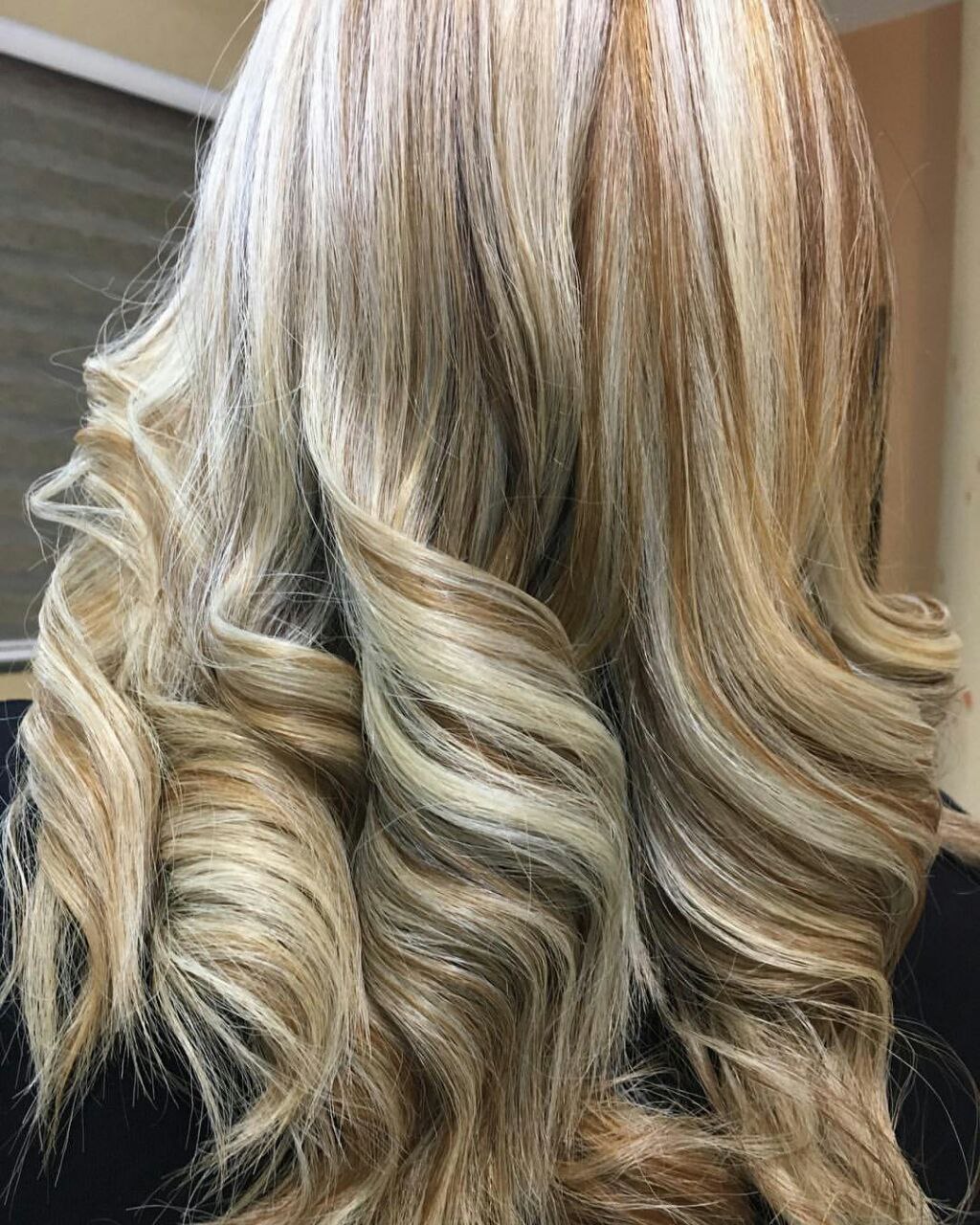 سالن زیبایی نونا