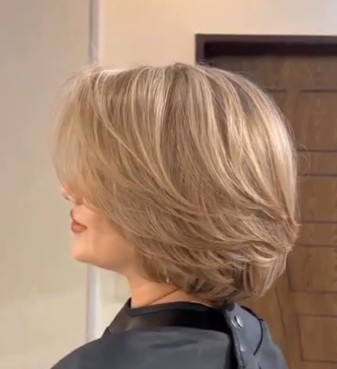 خدمات تخصصی کوتاهی مو نیلوفر