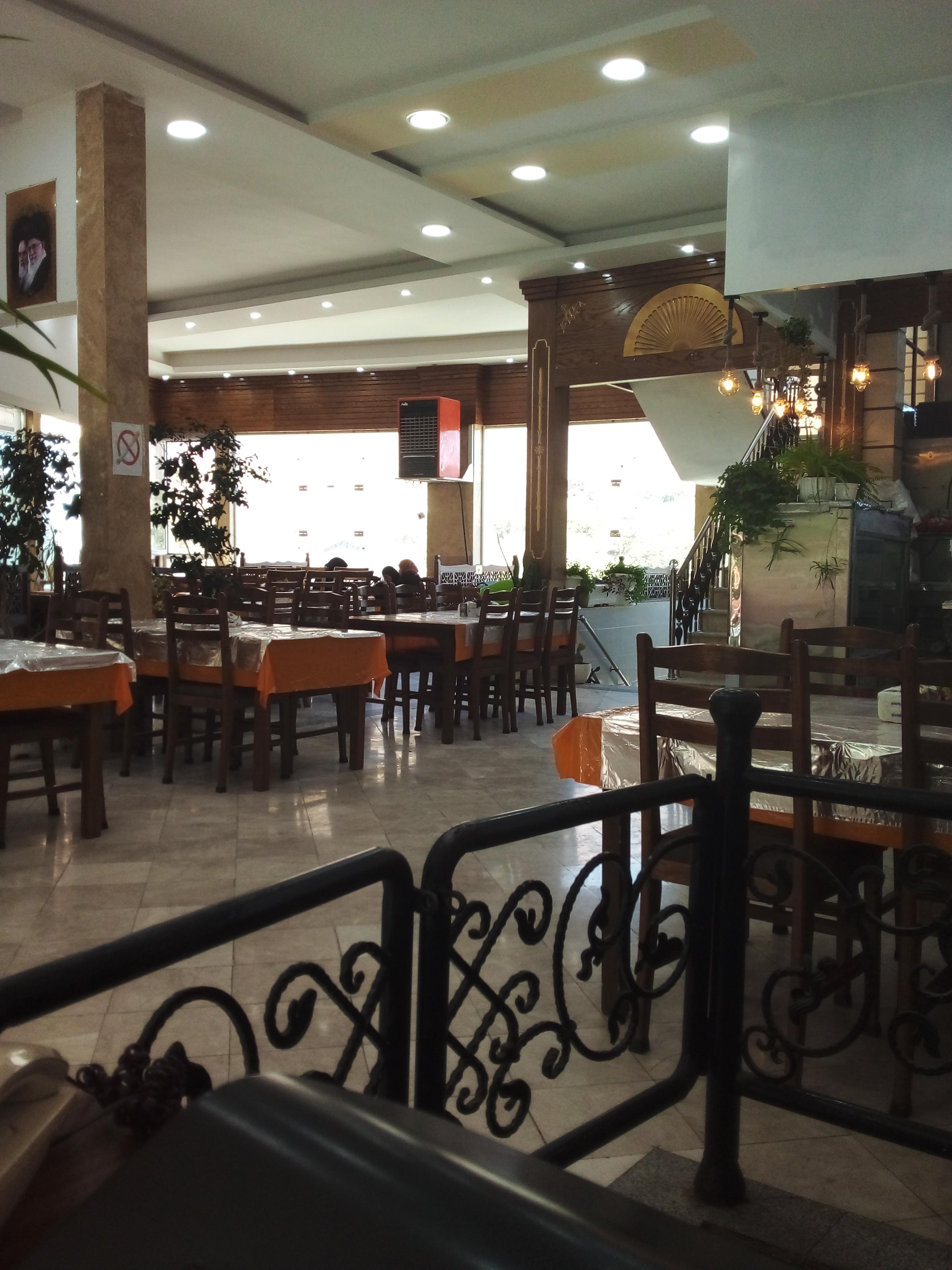 رستوران سروش درود