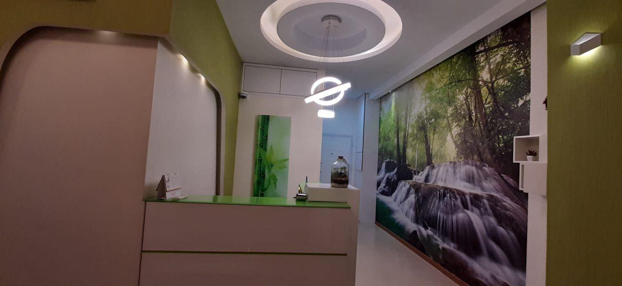 دندانپزشکی دکتر دستورانی