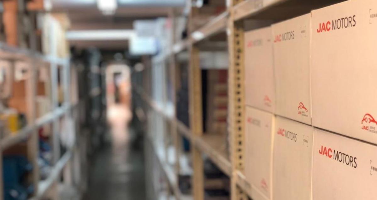 تعمیرگاه مرکزی جک و لیفان کرمان موتور در خیابان دماوند تهران - شماره 4