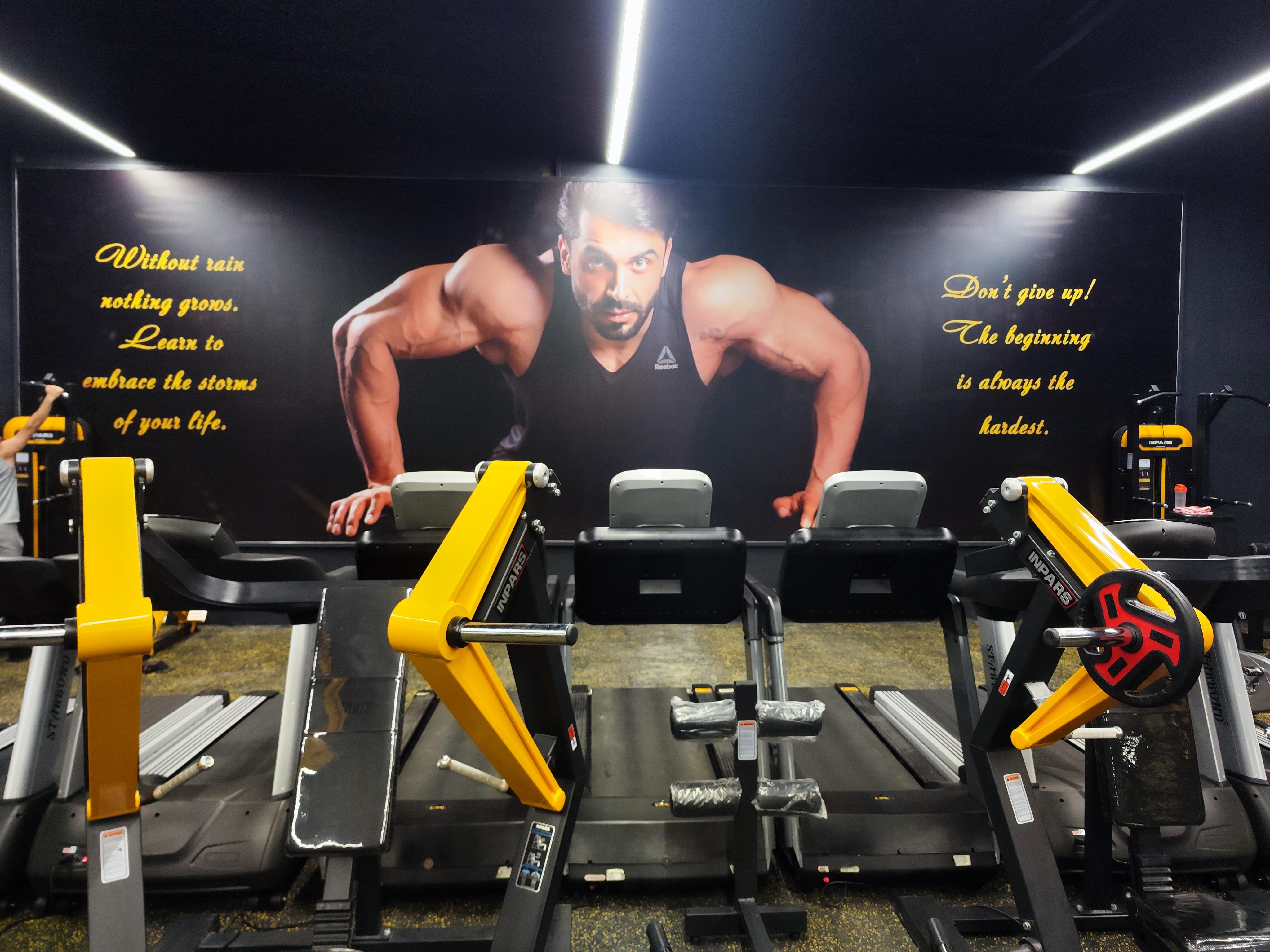 باشگاه بدنسازی آرسس