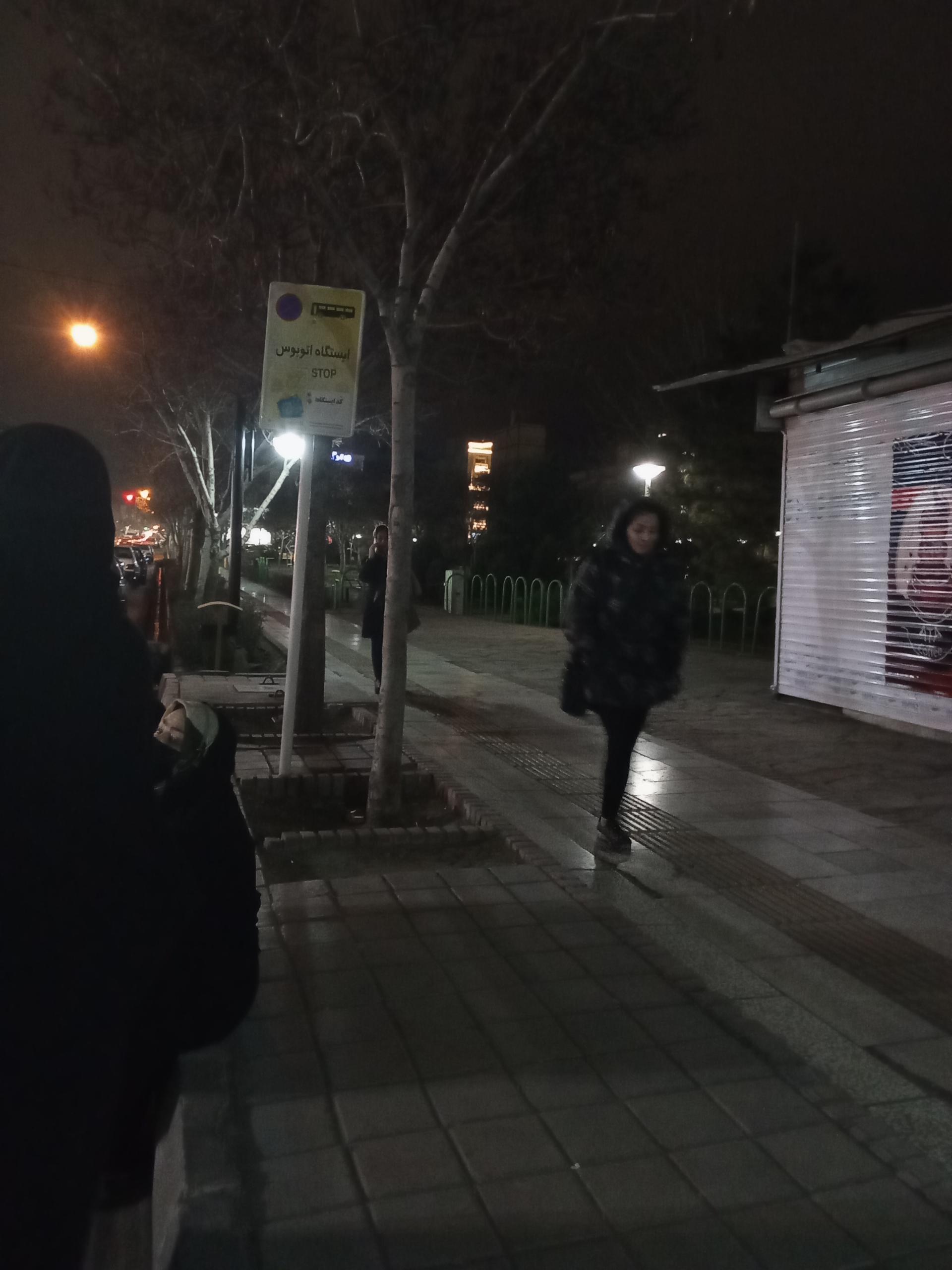 ایستگاه اتوبوس مهدی 6