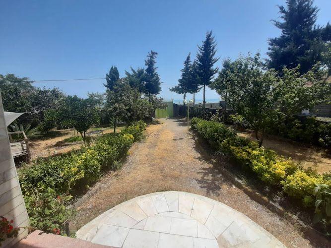 ویلای فرهاد مقدمی