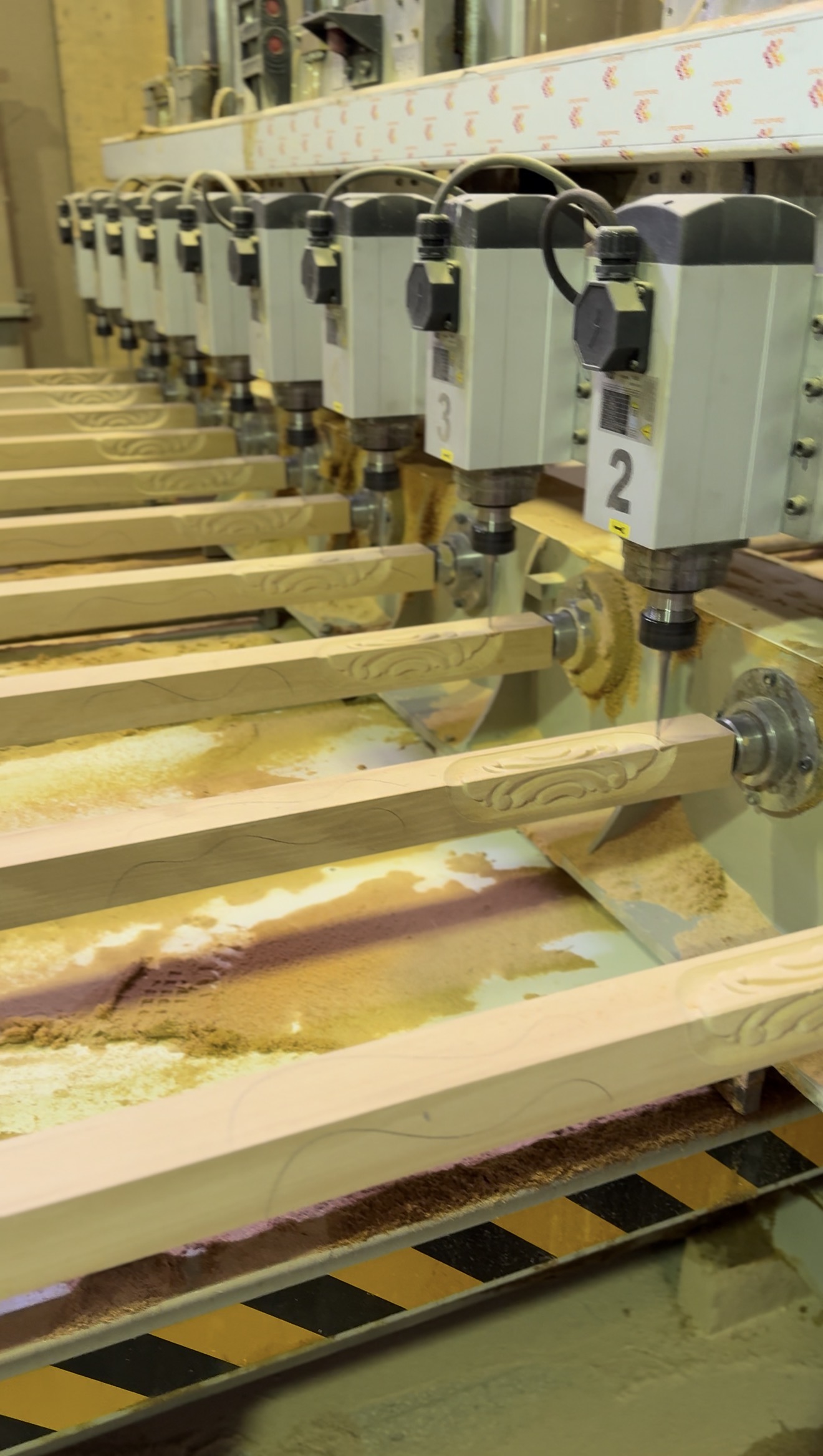 خدمات سی ان سی منبت