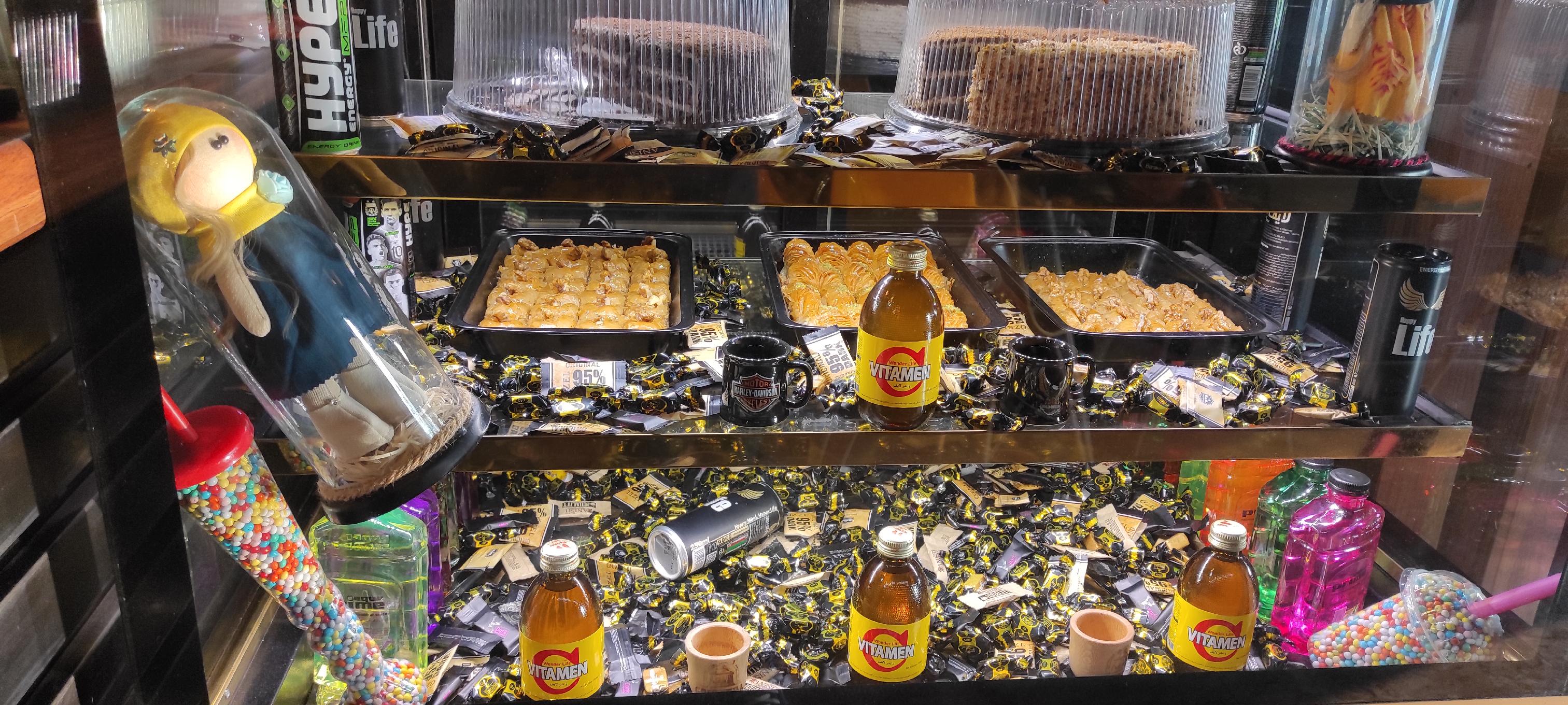 آبمیوه بستنی عمو تقی