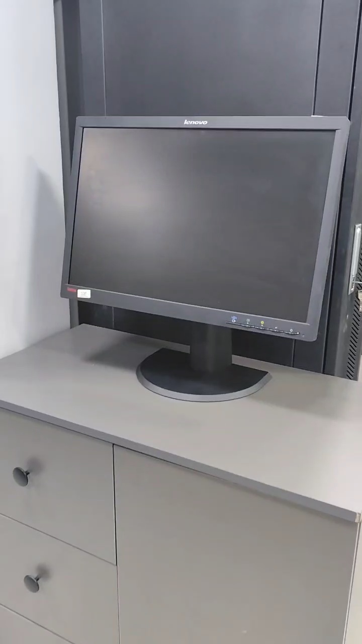 کامپیوتر و لپ تاپ استوک جهان بازار