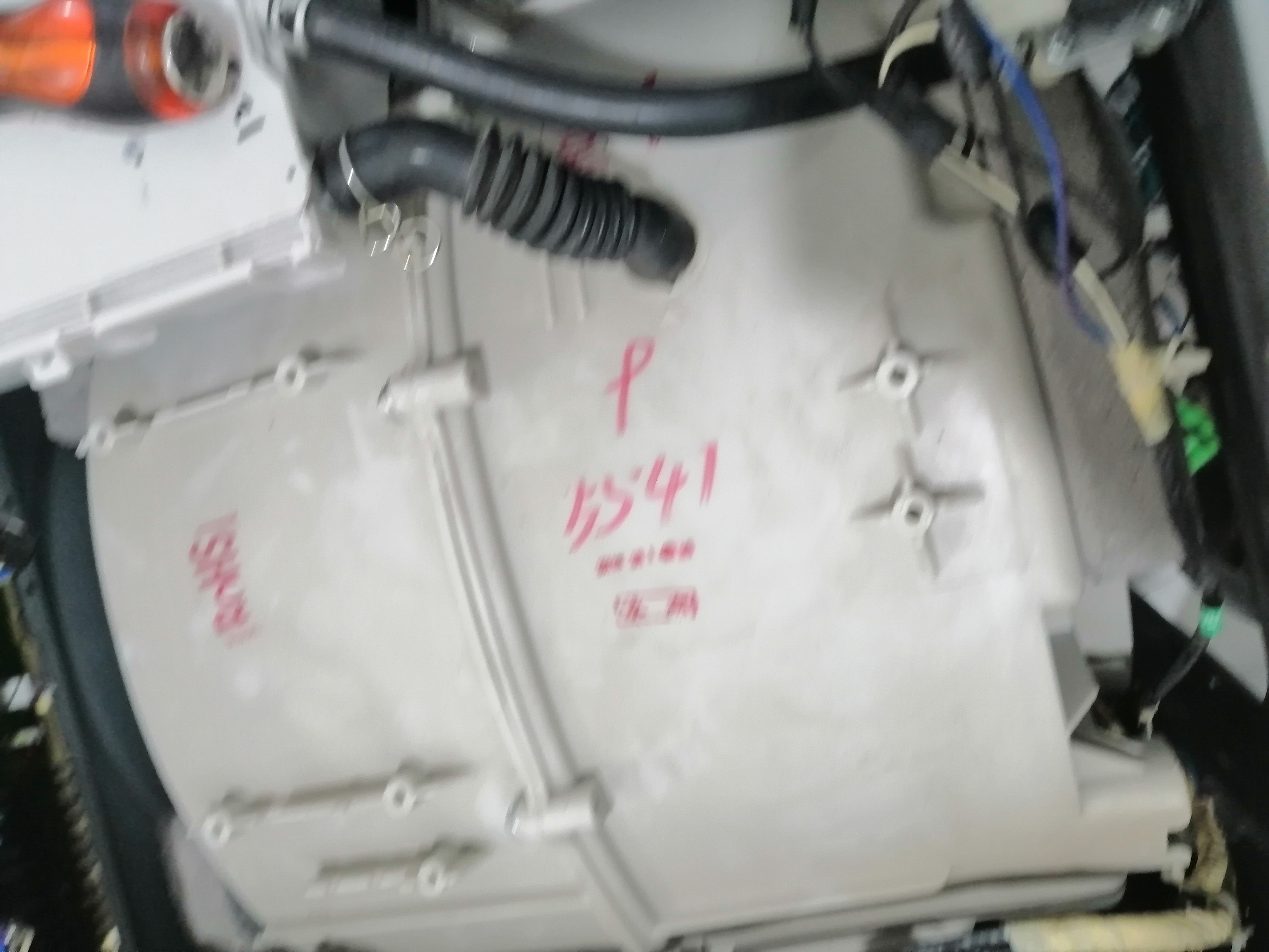 نصب و تعمیر انواع لباسشویی ایرانی