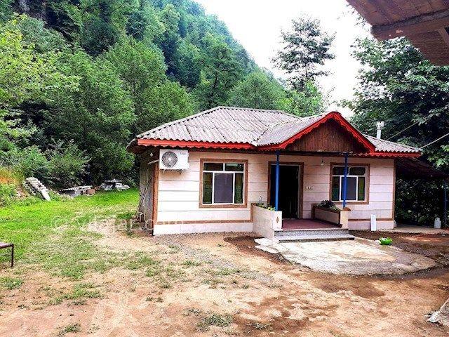 ویلا دربست بر رودخانه و جنگل