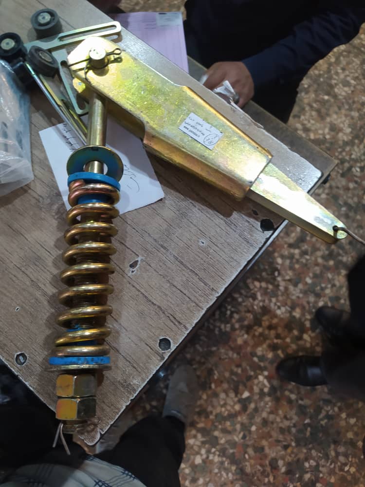 تولید قطعات درب آسانسور(شعبه شیراز)