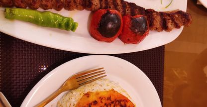 رستوران چنگال طلایی