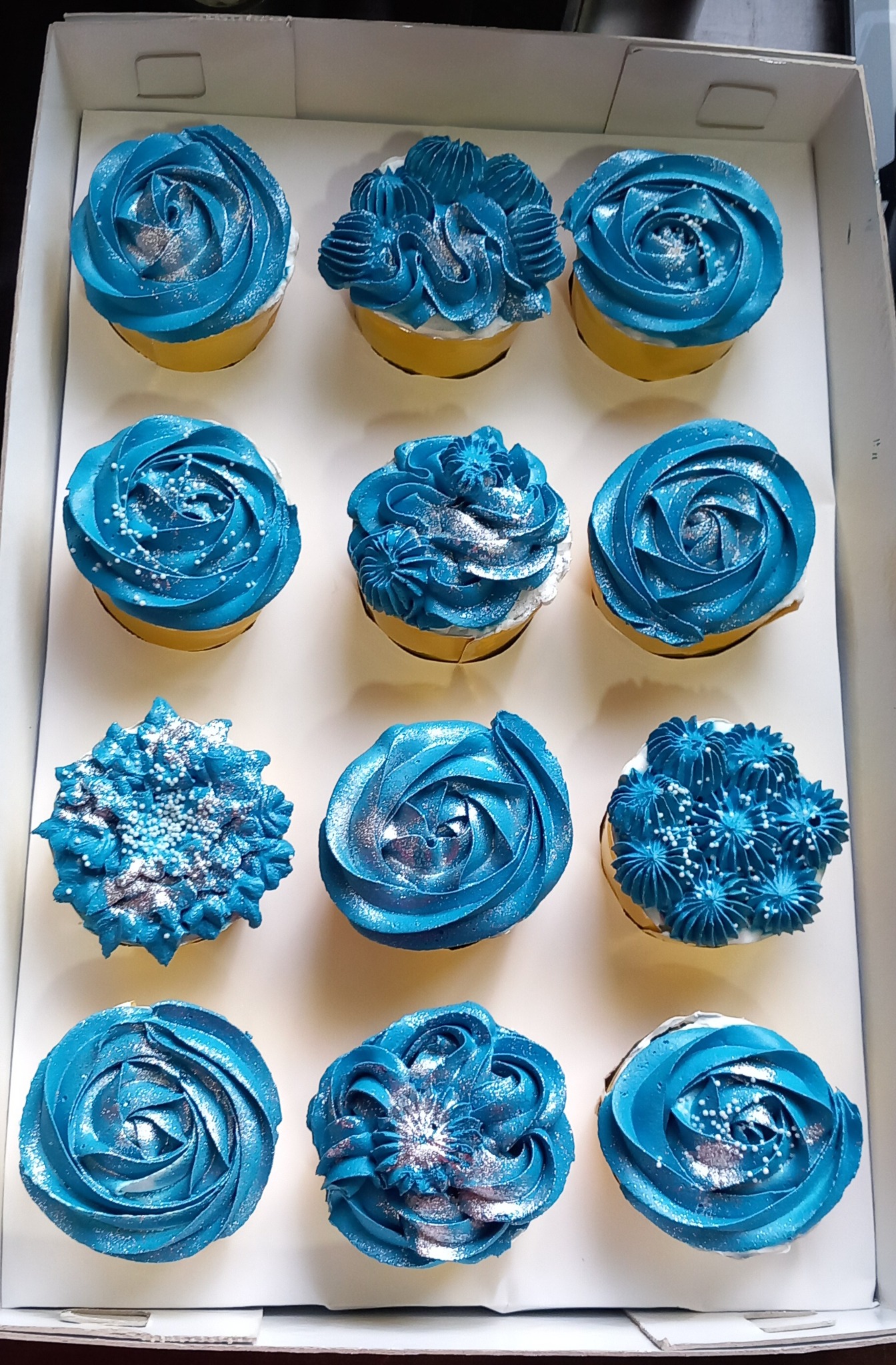 قنادی کام شیرین