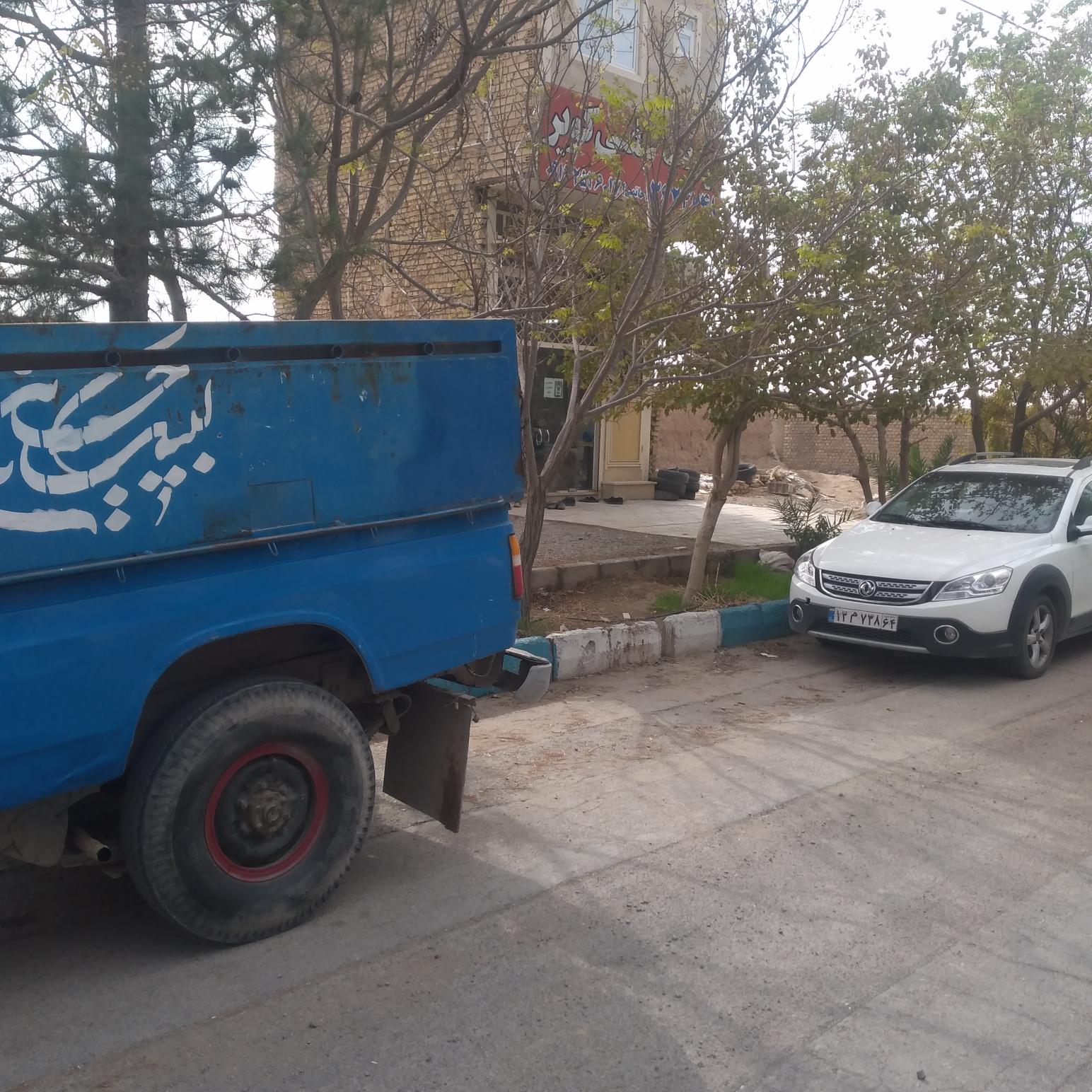 وانت تلفنی کویر (حاتمی)