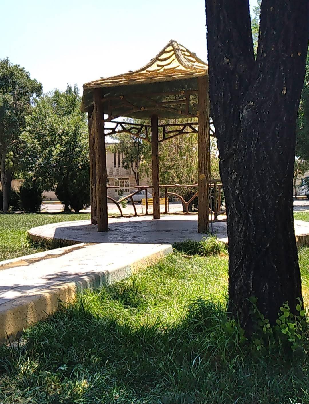 بوستان خسرو