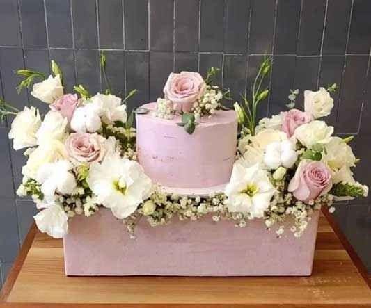 گل فروشی دل ( ارسال گل به سراسر تهران )