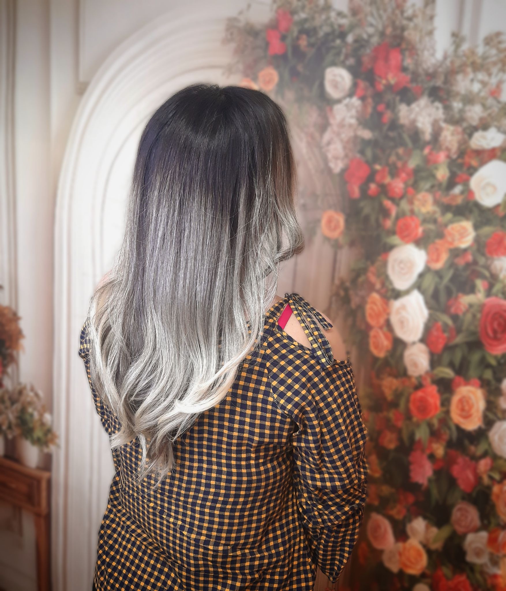 سالن زیبایی گل و آموزشگاه گل رز