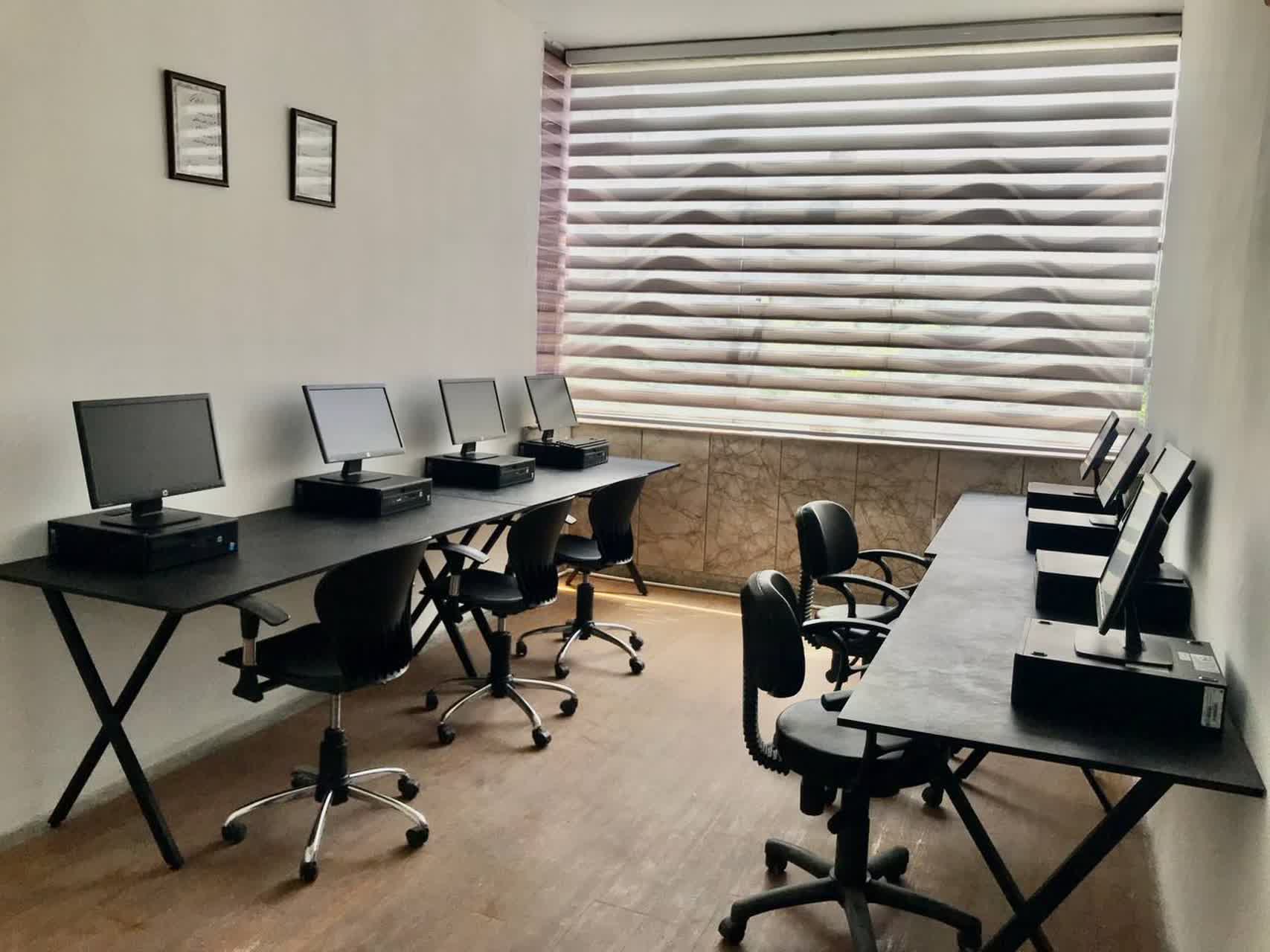 آموزشگاه  حسابداری برنا