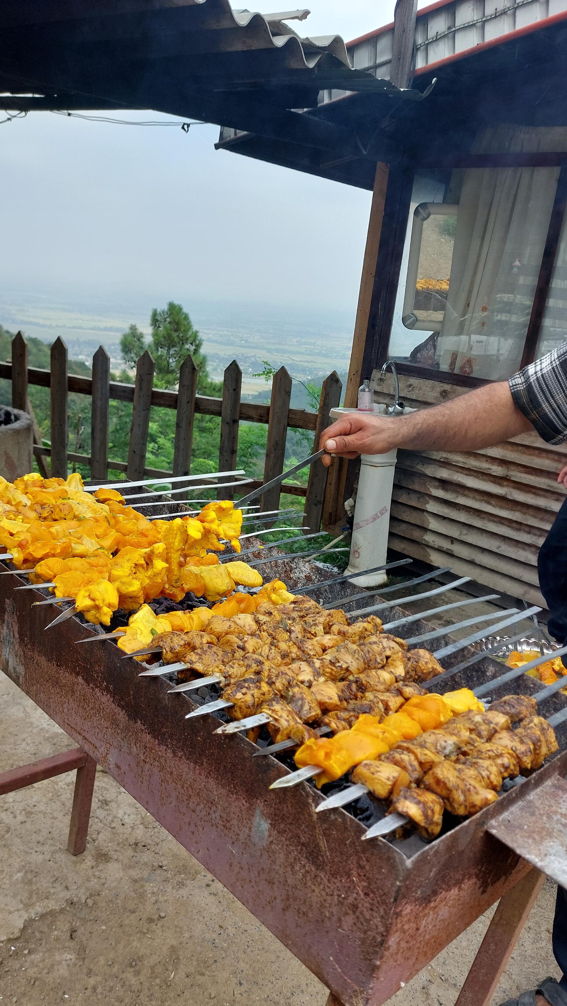 کافه رستوران دی دی بابا
