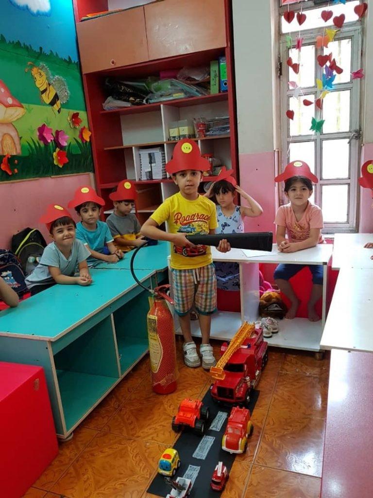 مهد نی نی ناز
