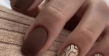 کاشت و ترمیم ناخن زهرا