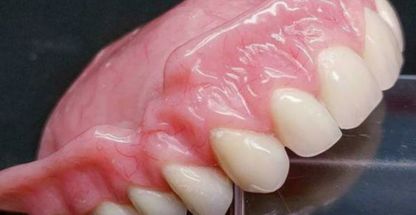 مطب دندانسازی مقدم