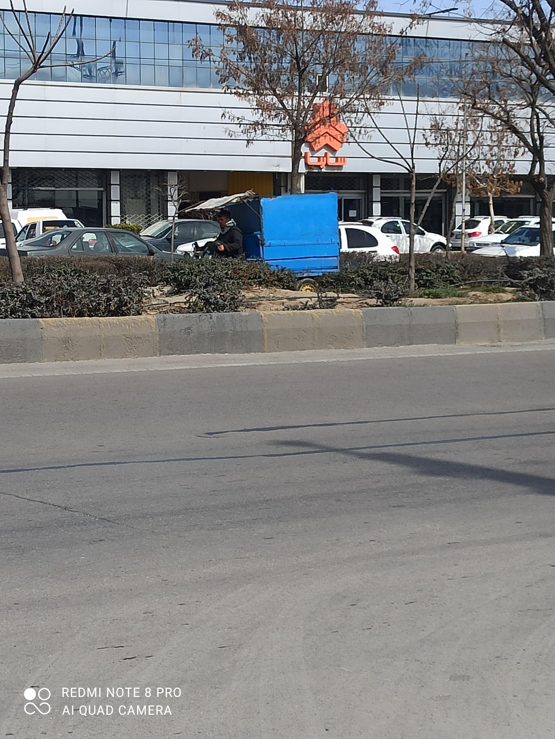 نمایندگی ۱۳۶۱ ایران خودرو