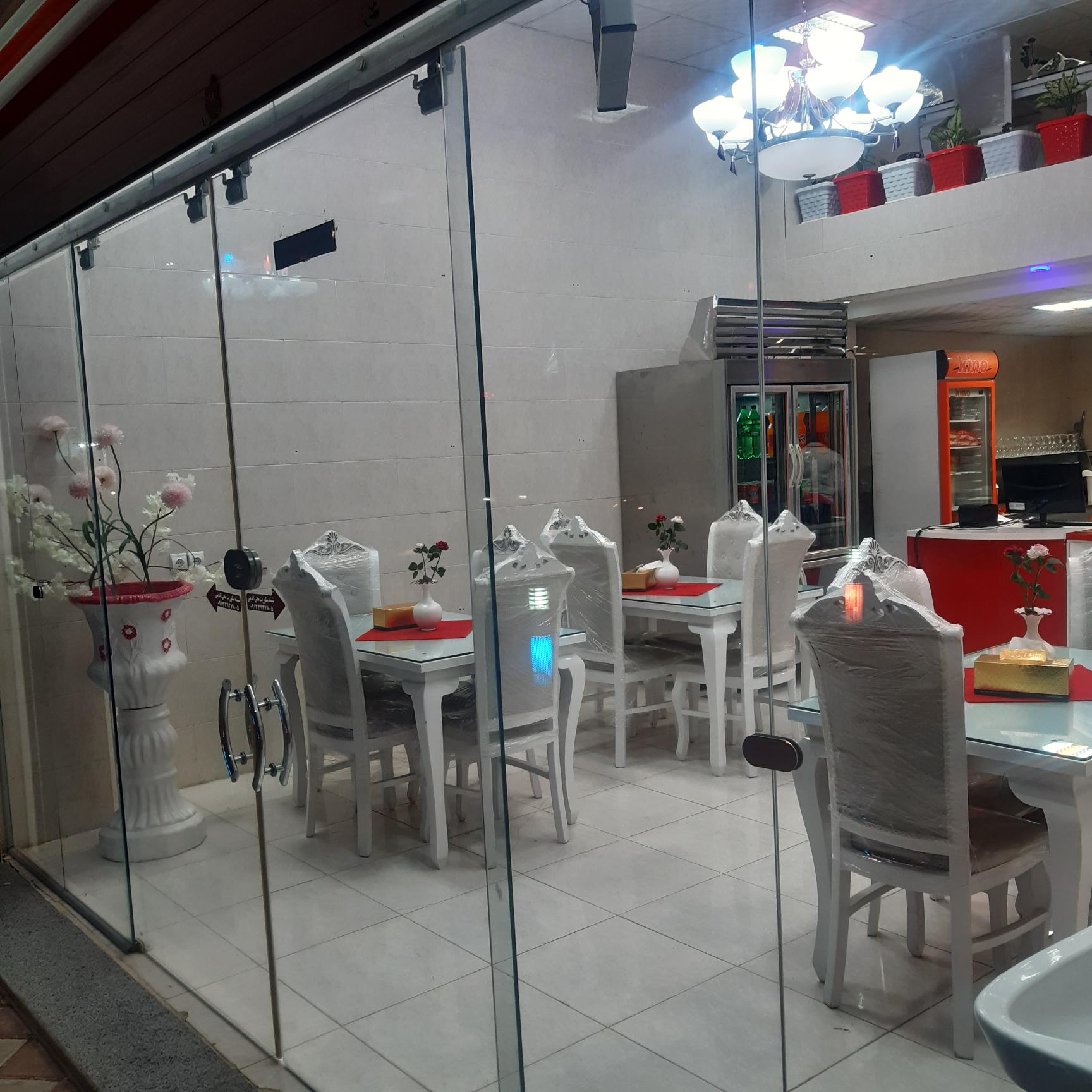 فست فود لیون