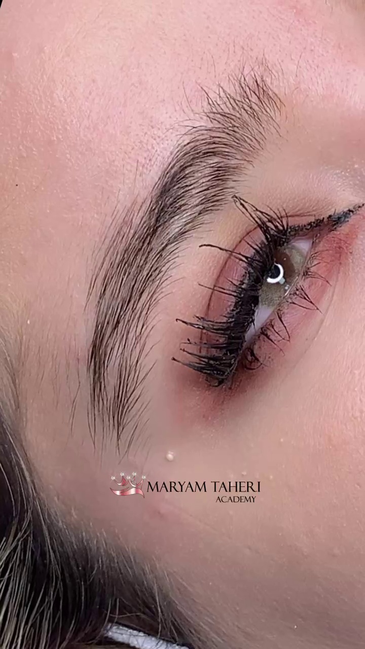 مرکز زیبایی لیلیان