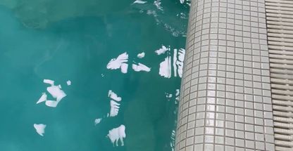 آموزش تخصصی شنا دختران و پسران کمندی