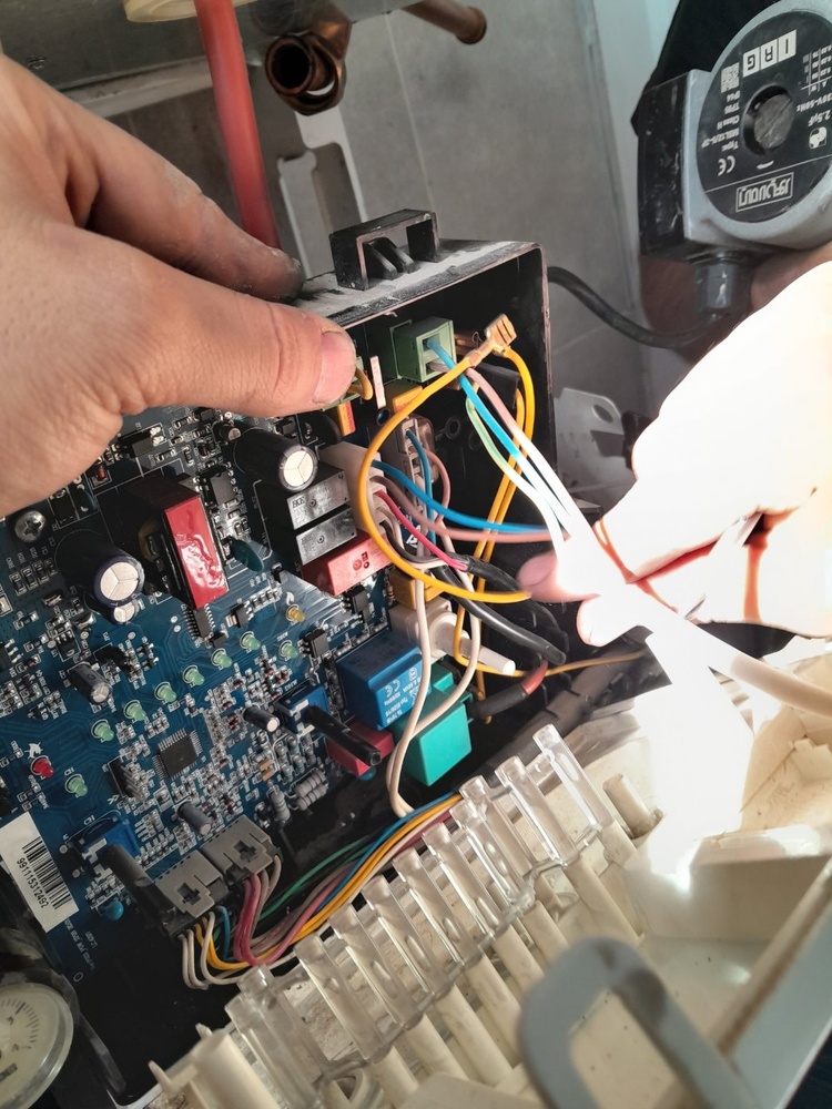 کولر آبی و پکیج کمالی