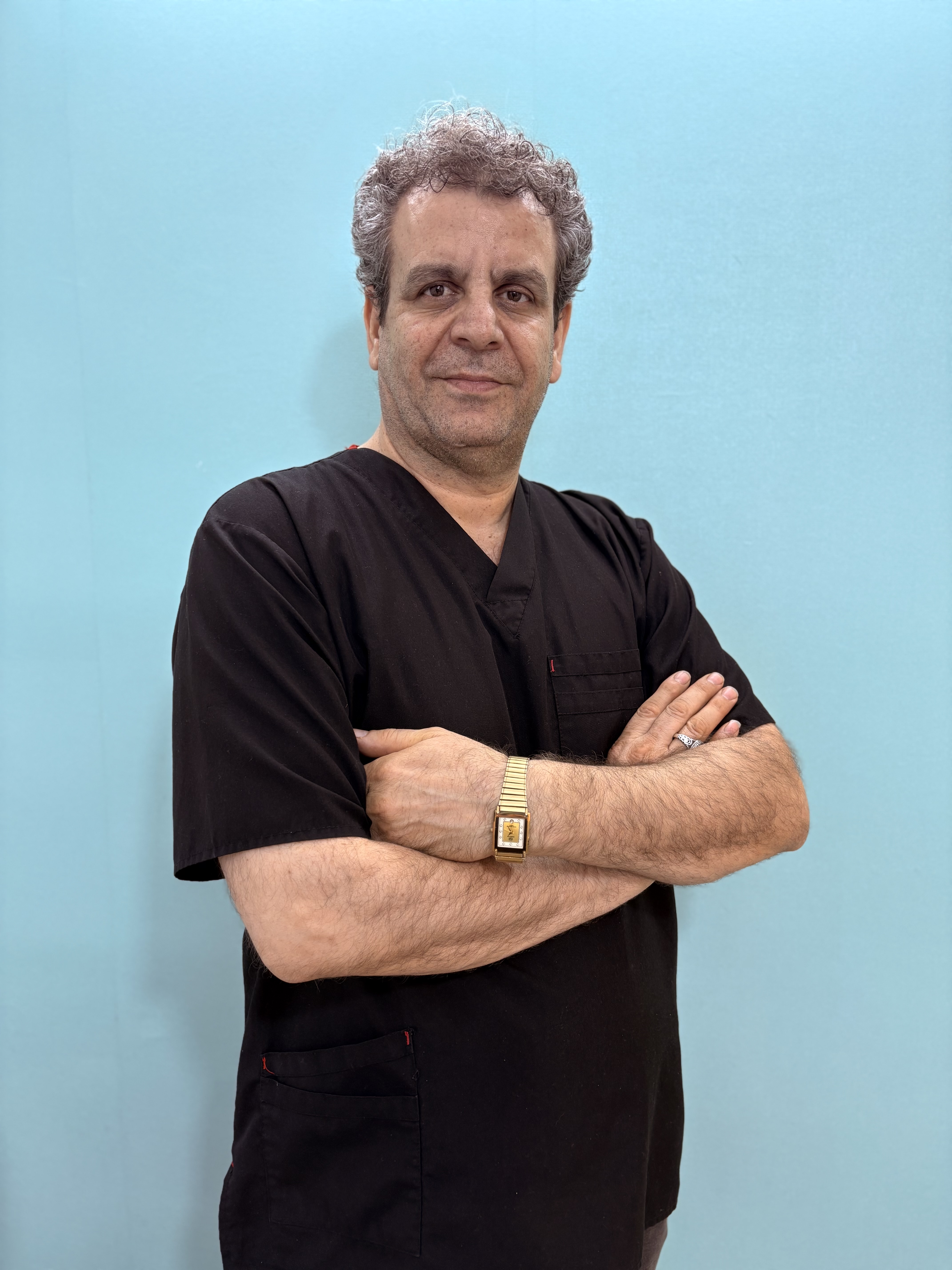 سمزدایی وحجامت و فصد خون در کلینیک باران