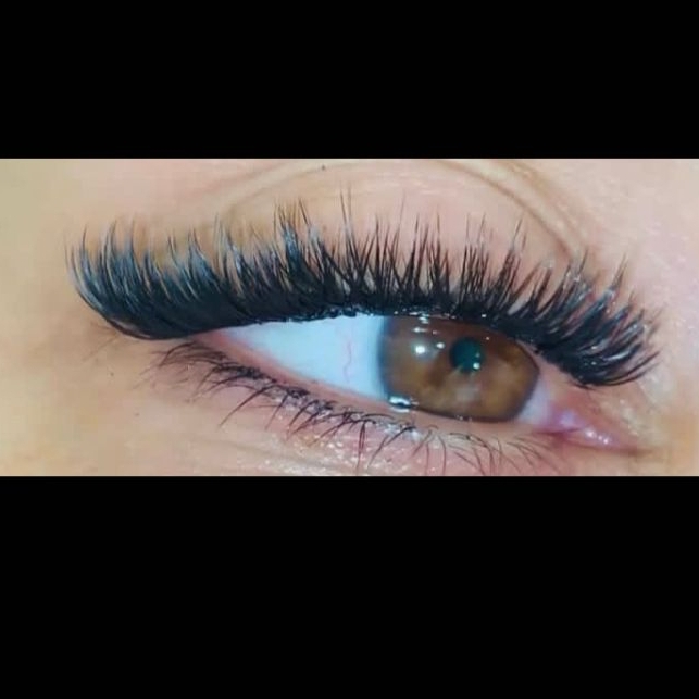 مژه هیدن در خرمشهر