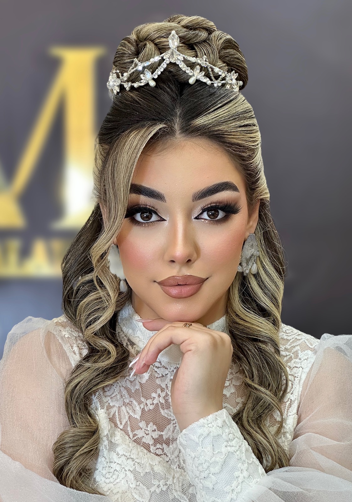سالن زیبایی عروس ملکه