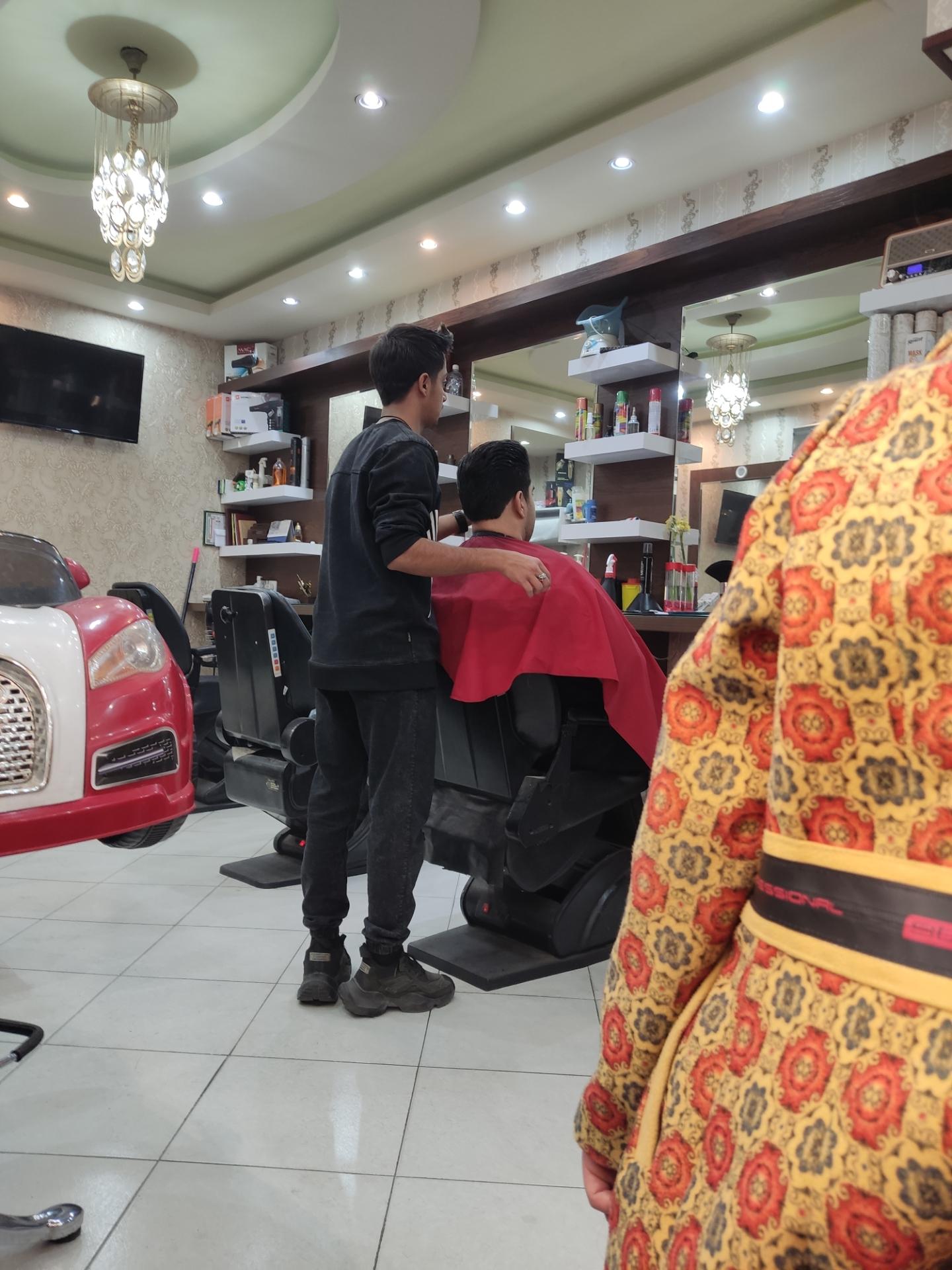 آرایشگاه افسون
