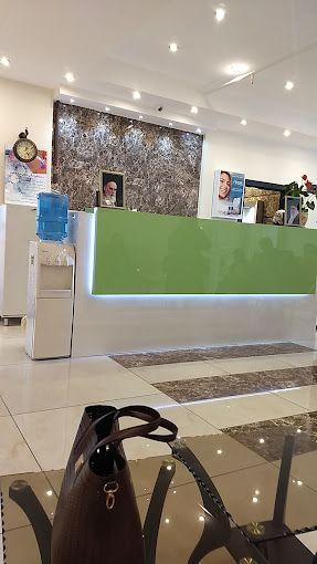 درمانگاه دندانپزشکی لبخند آفرینان