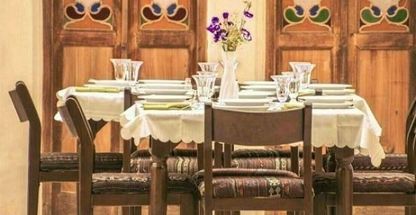 هتل تاریخی خانه آقازاده ابرکوه 