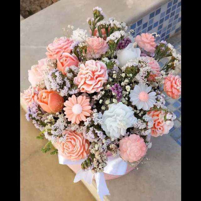 گالری شمع لوسیا