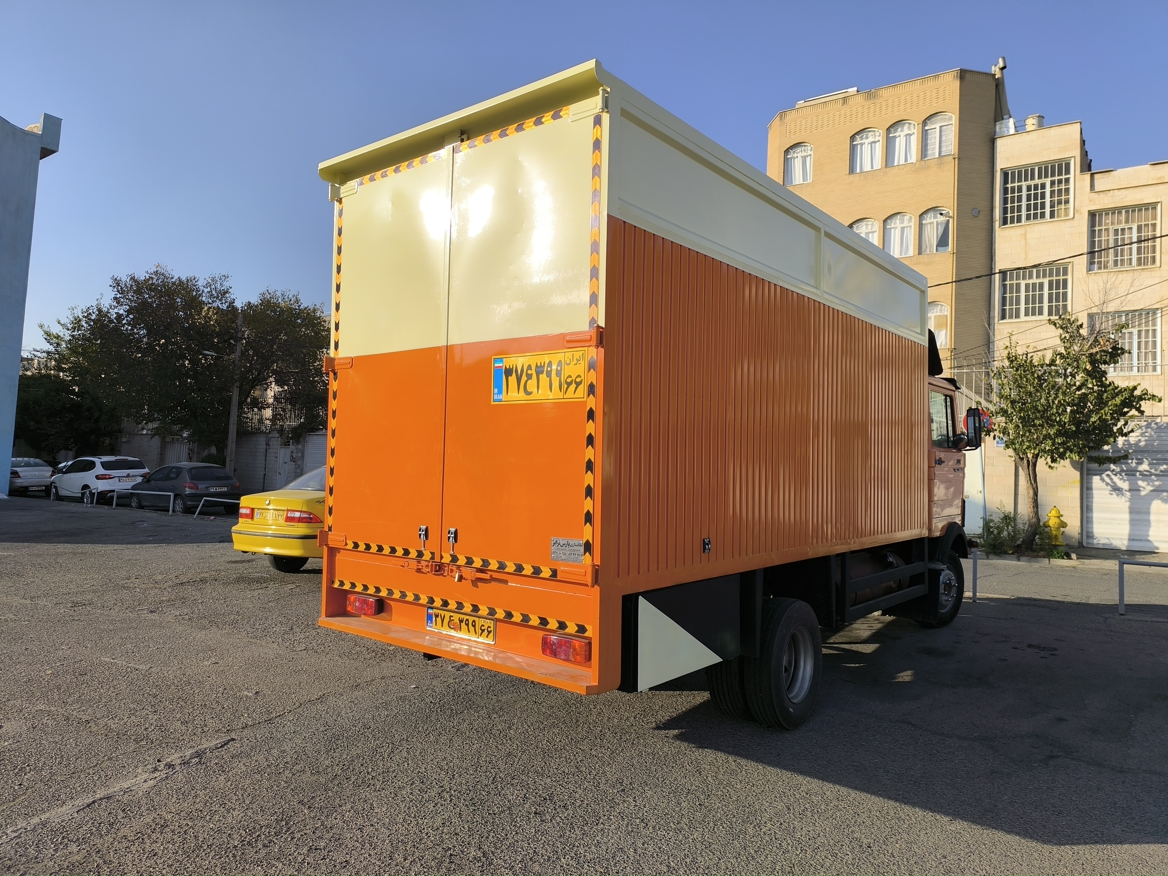 مادر بار تهران