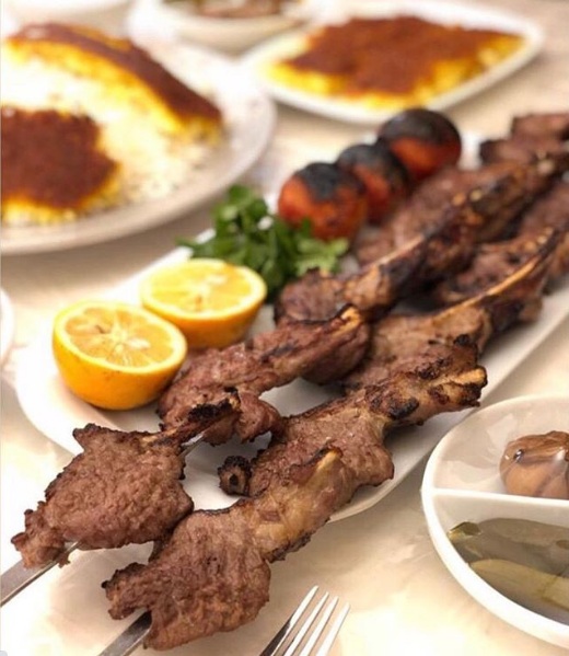 رستوران شایان شاندیز