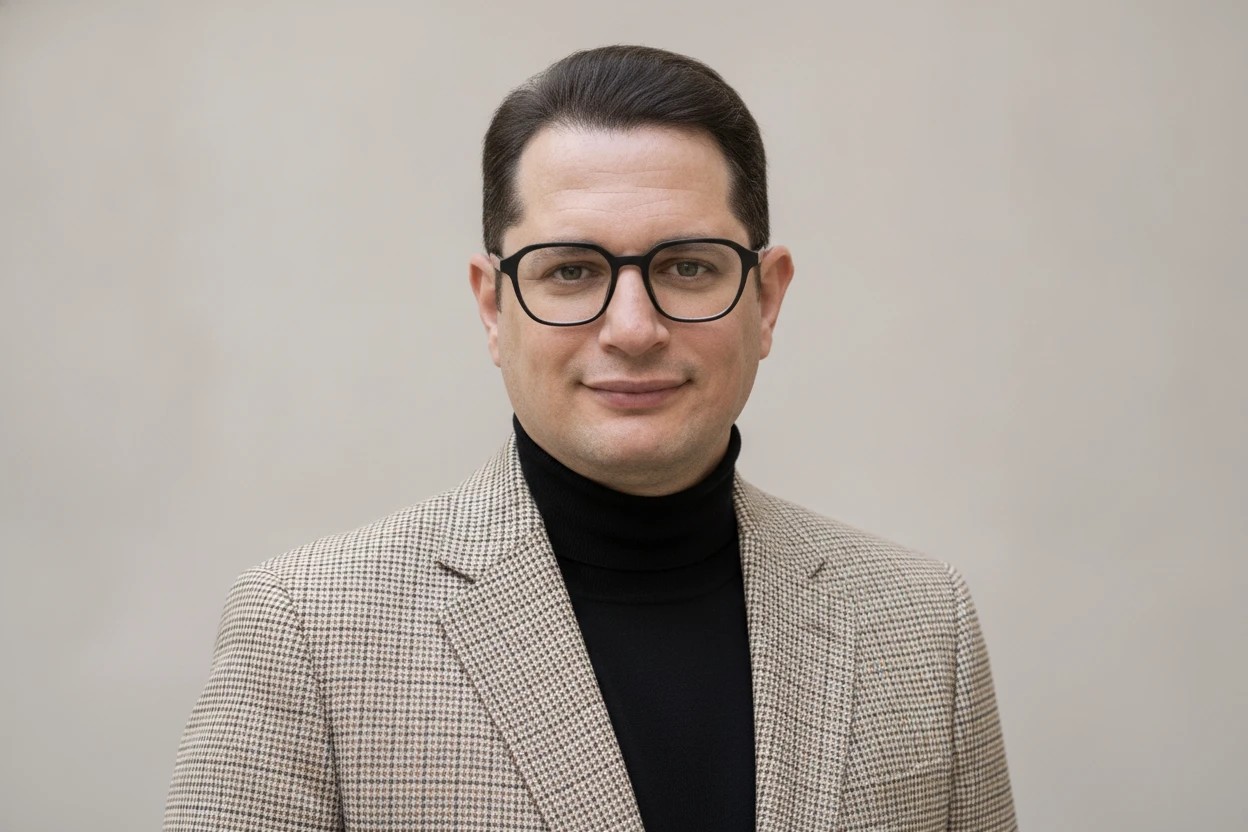 محمد حسین صیافی وکیل پایه یک دادگستری
