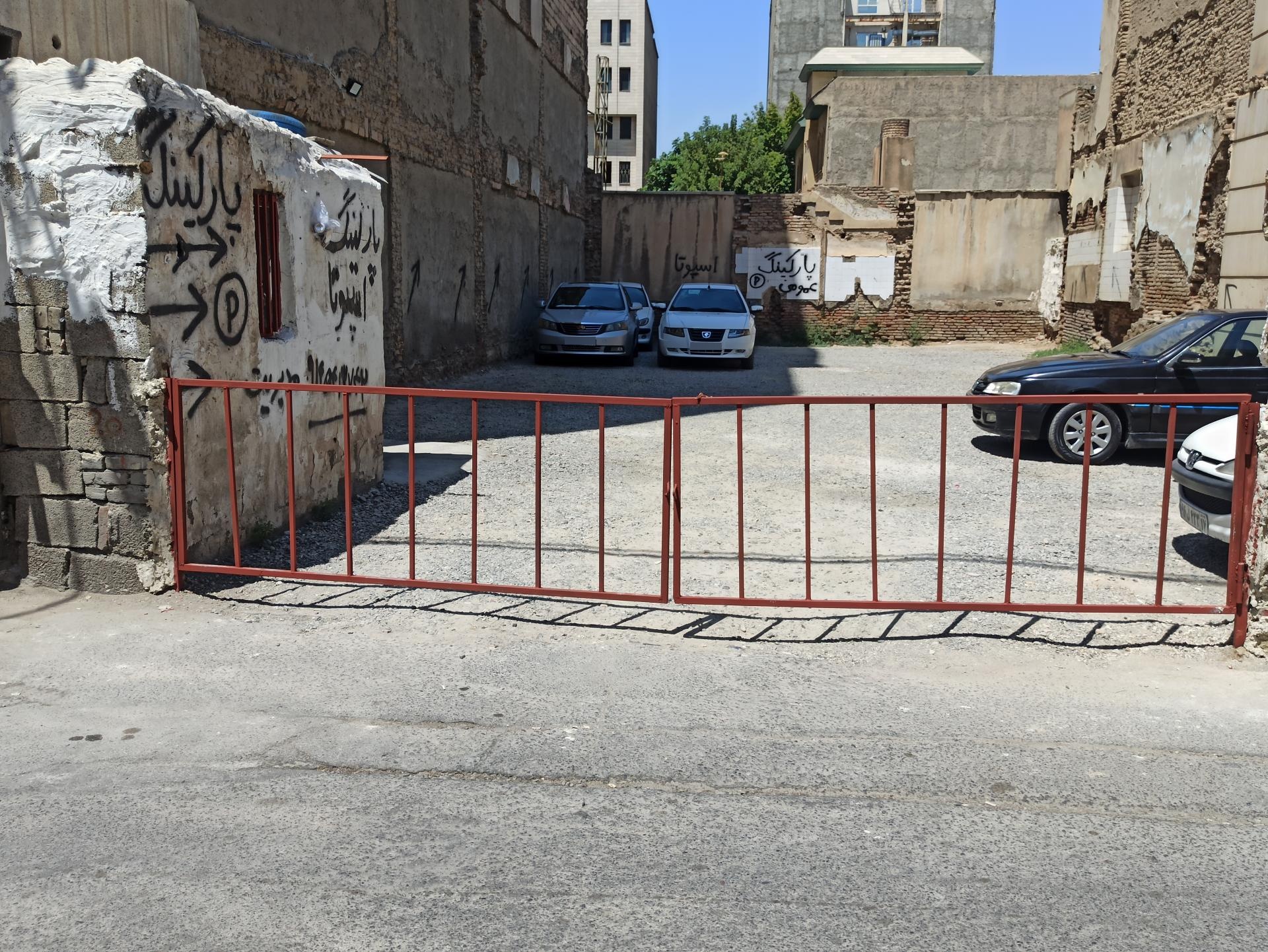 پارکینگ بزرگ شماره ۱ شهر ارومیه