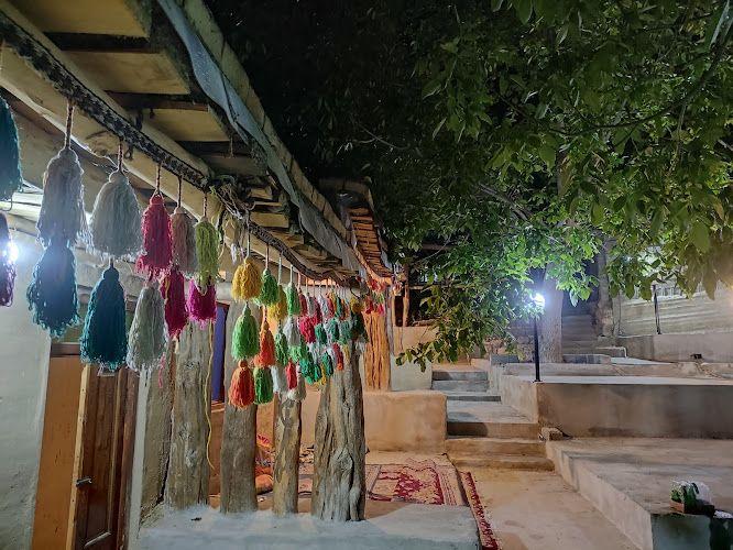 باغ تفریحی و بوم گردی چشمه چنار