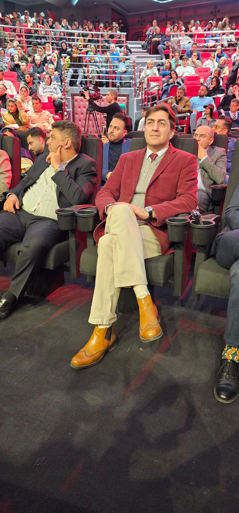 پیلاتس در محل شما بدون خستگی و آسیب